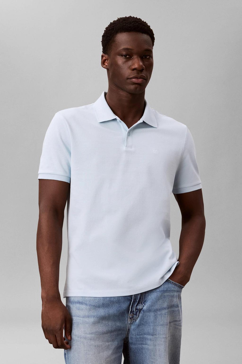 Lichtblauwe heren CALVIN KLEIN JEANS regular polo van katoen met effen, korte mouwen, knoopsluiting en pique