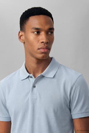 slim polo lichtblauw