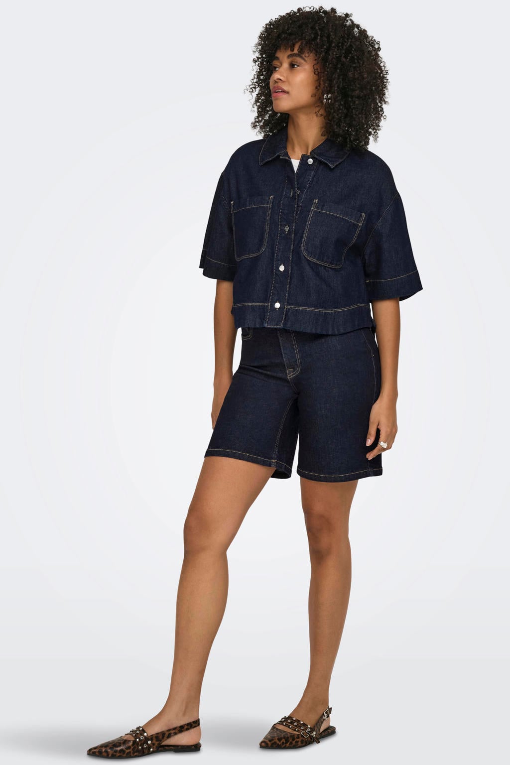 Dark blue denim dames ONLY blouse van denim met effen, half lange mouwen, klassieke kraag en knoopsluiting