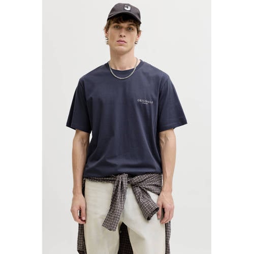 JACK & JONES ORIGINALS regular T-shirt met backprint donkerblauw afbeelding