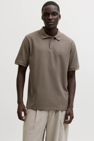 regular polo met textuur bruin