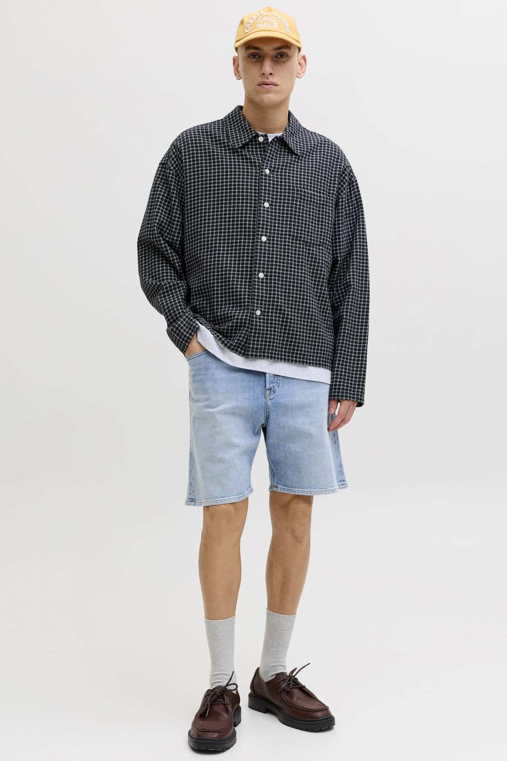 JACK & JONES JEANS INTELLIGENCE JJITONY JJORIGINAL relaxed short light blue denim