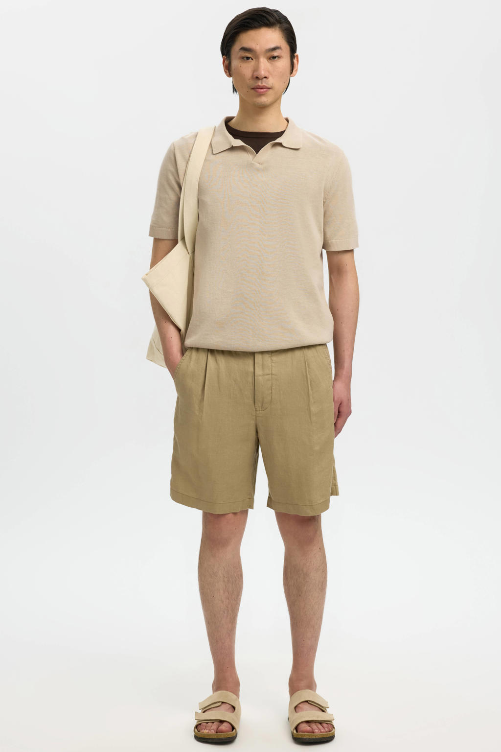 Beige heren Selected regular polo fijn gebreid van linnen met effen en korte mouwen