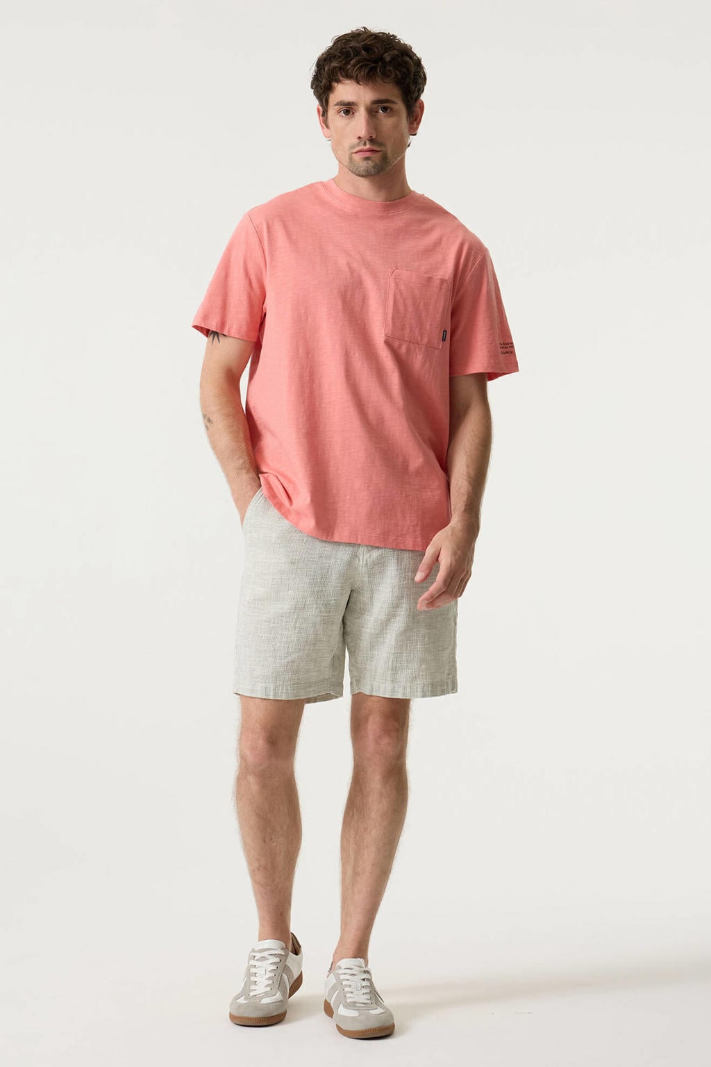 Roze heren Garcia regular T-shirt van katoen met effen, korte mouwen en ronde hals