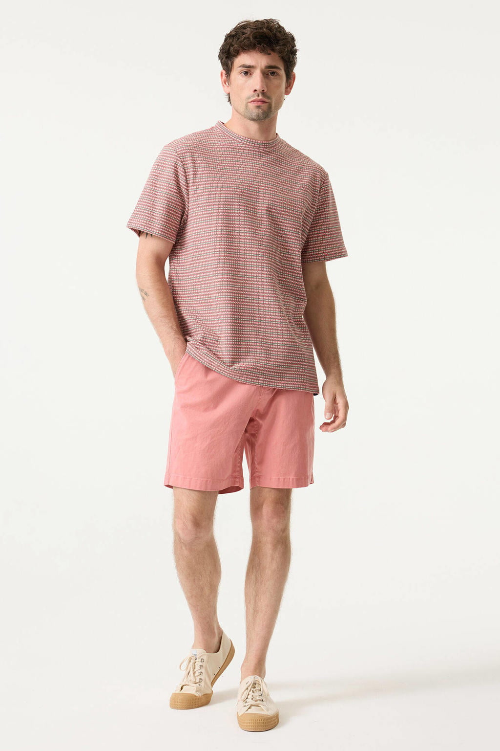 Roze heren Garcia relaxed gestreept T-shirt van katoen met korte mouwen, ronde hals en jacquard