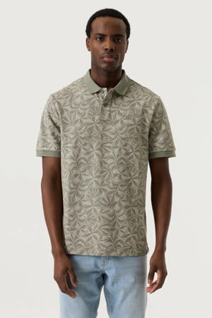 regular polo