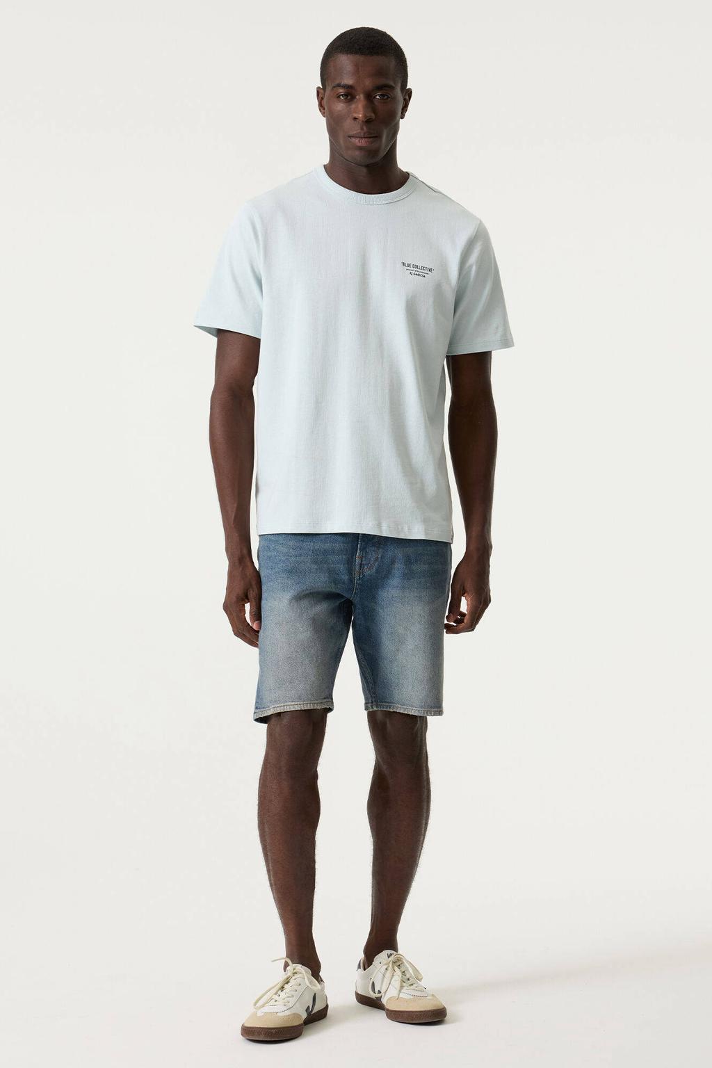 Lichtblauwe heren Garcia relaxed fit T-shirt van katoen met korte mouwen en ronde hals