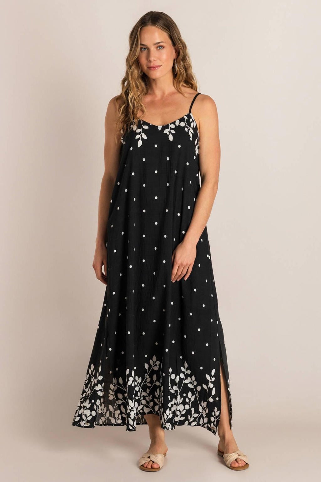 Zwart en witte dames Ivy Beau zomerjurk van viscose met V-hals