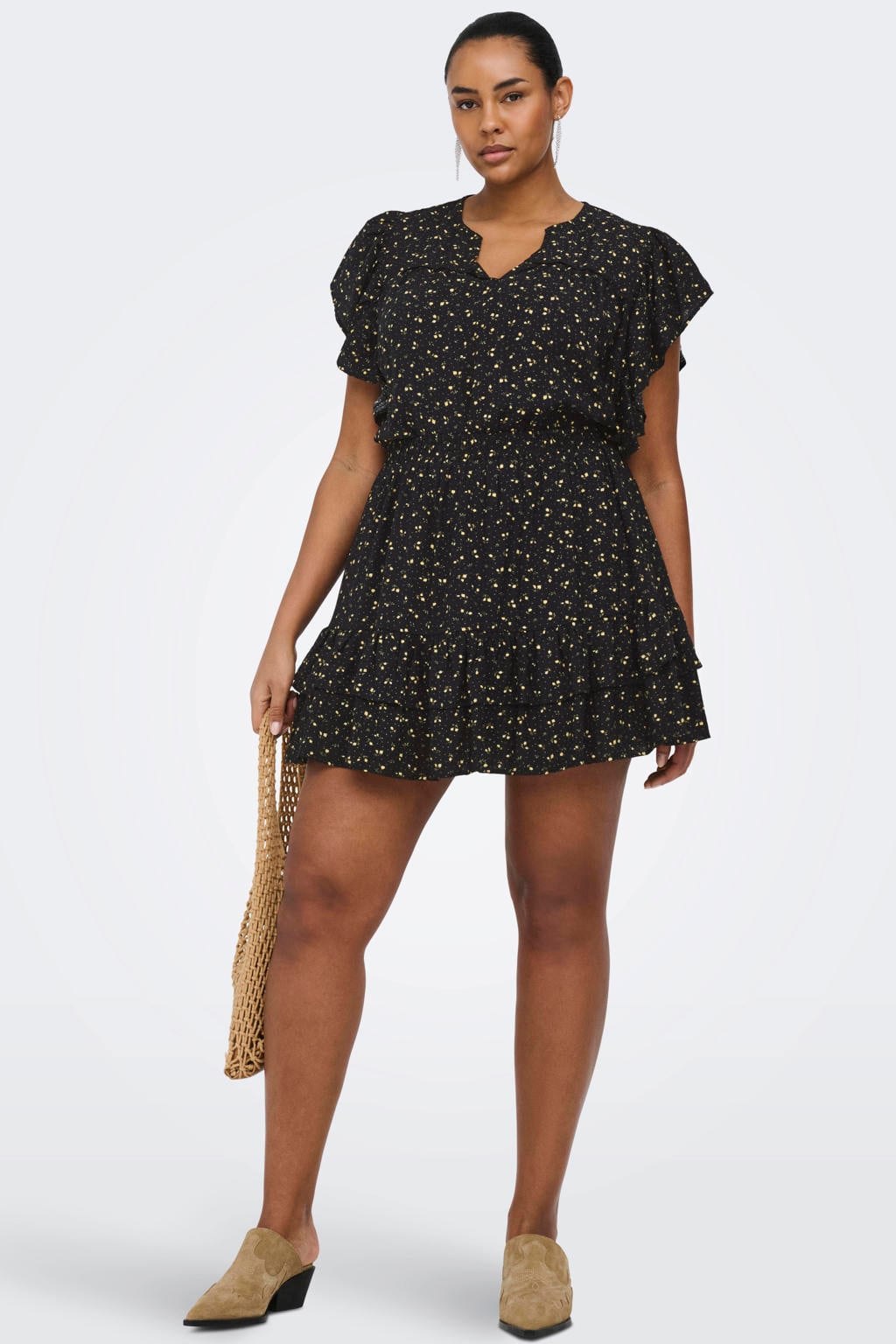 Zwarte dames ONLY CARMAKOMA gebloemde korte rok gemaakt van viscose en met elastische tailleband