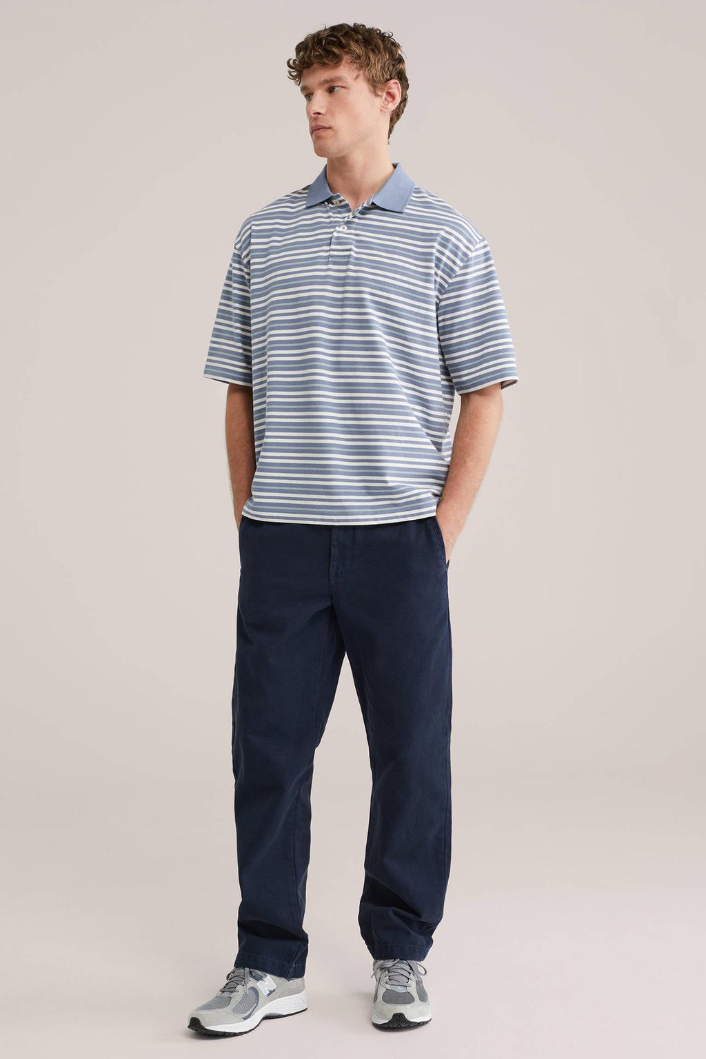 Blauwe heren WE Fashion boxy gestreepte polo van katoen met korte mouwen en knoopsluiting