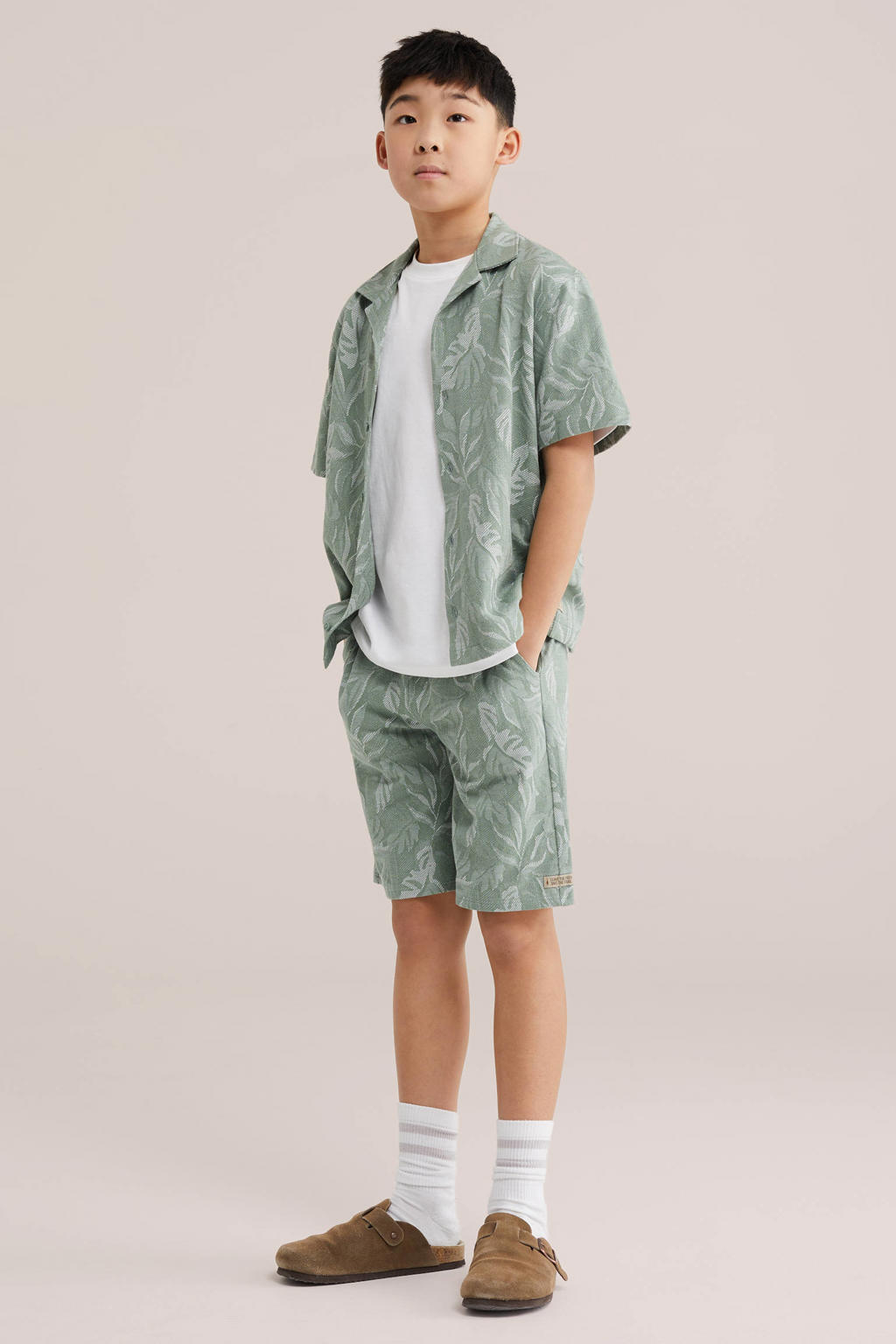 Groene jongens WE Fashion casual overhemd van katoen met korte mouwen, klassieke kraag en knoopsluiting