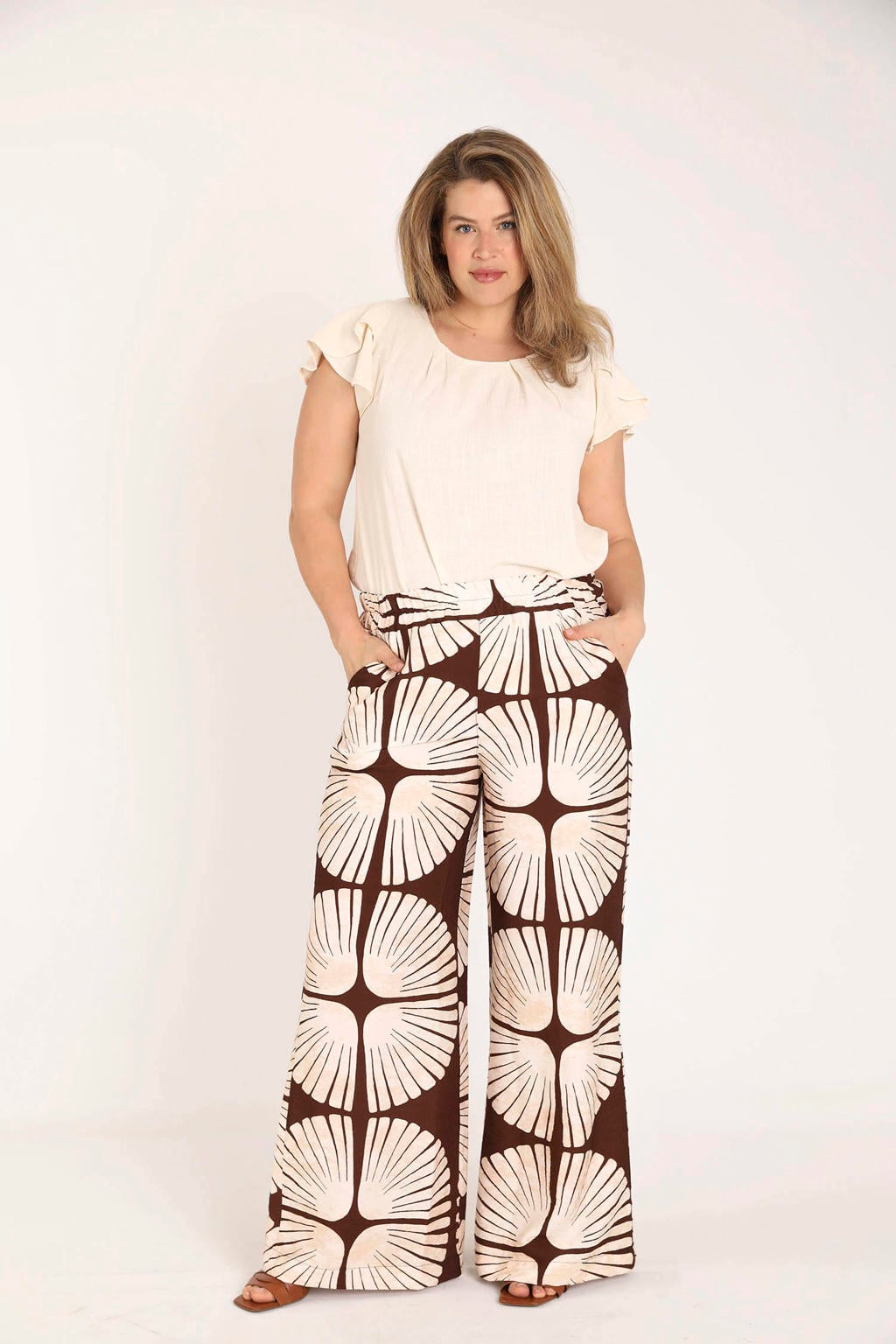 Bruin en ecru dames Paprika wide leg regular waist casual broek van viscose