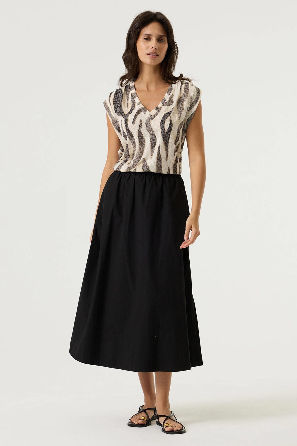 Ecru en bruine dames Garcia T-shirt van polyester met zebraprint, korte mouwen en V-hals