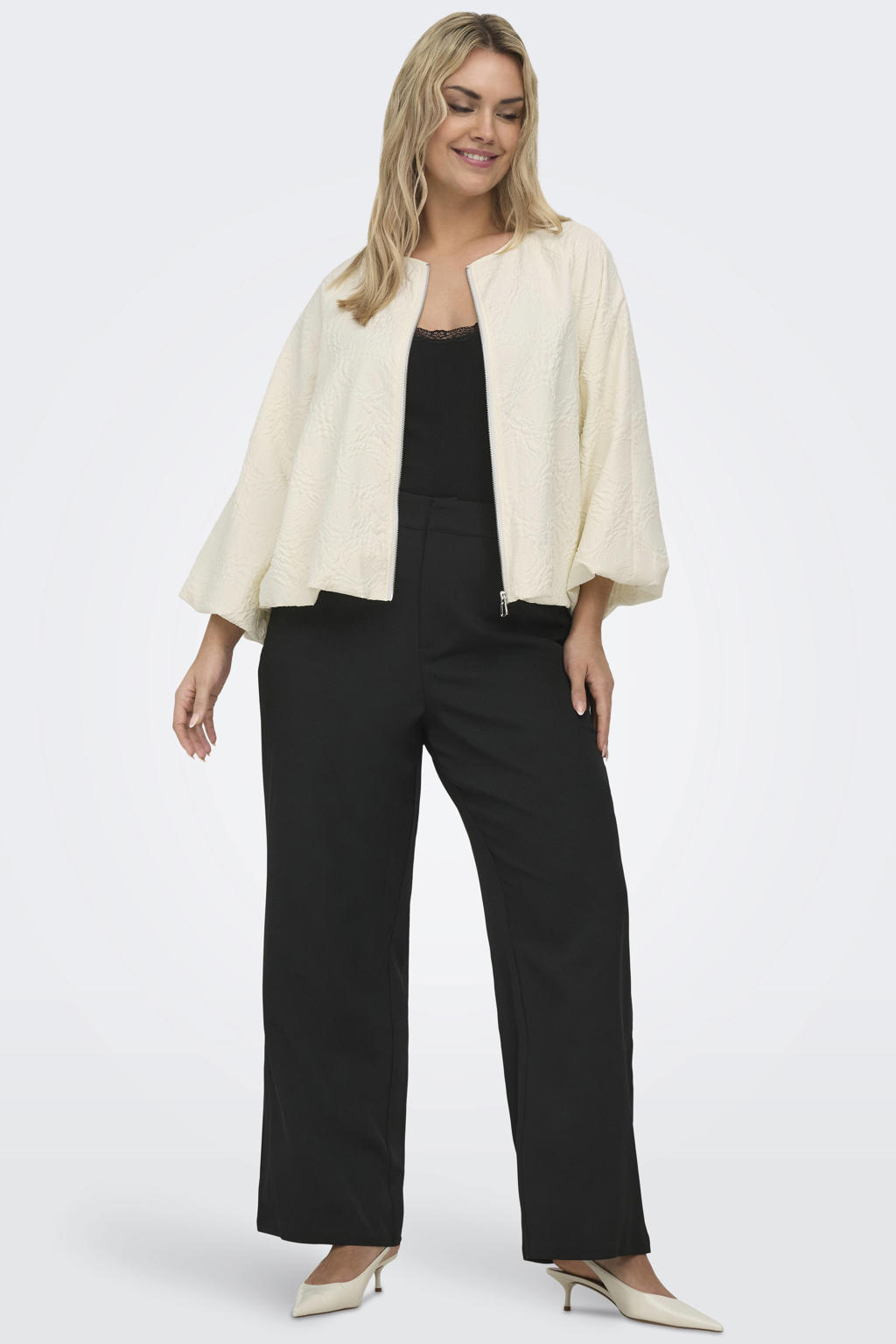 Ecru dames ONLY CARMAKOMA jack van polyester met effen, driekwart mouwen, ronde hals en ritssluiting