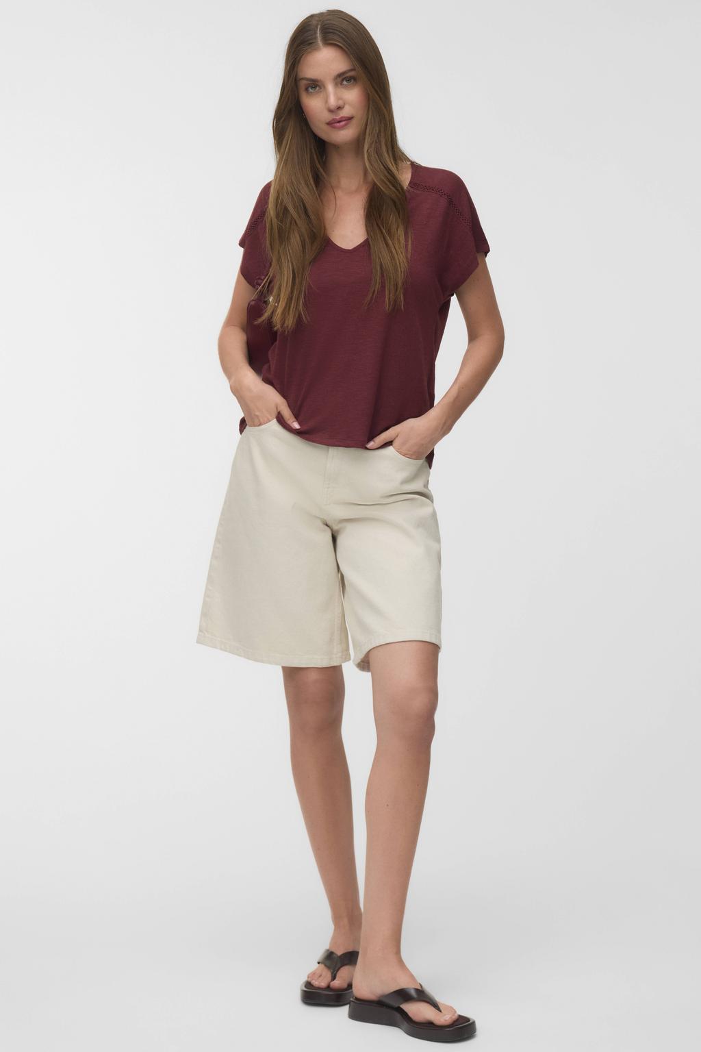 Donkerrode dames VERO MODA top van polyester met effen, korte mouwen en V-hals