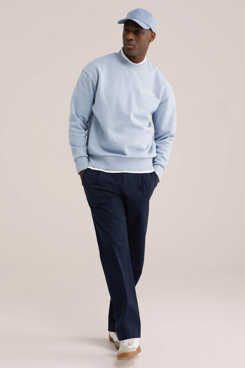 WE Fashion oversized sweater met backprint - lichtblauw