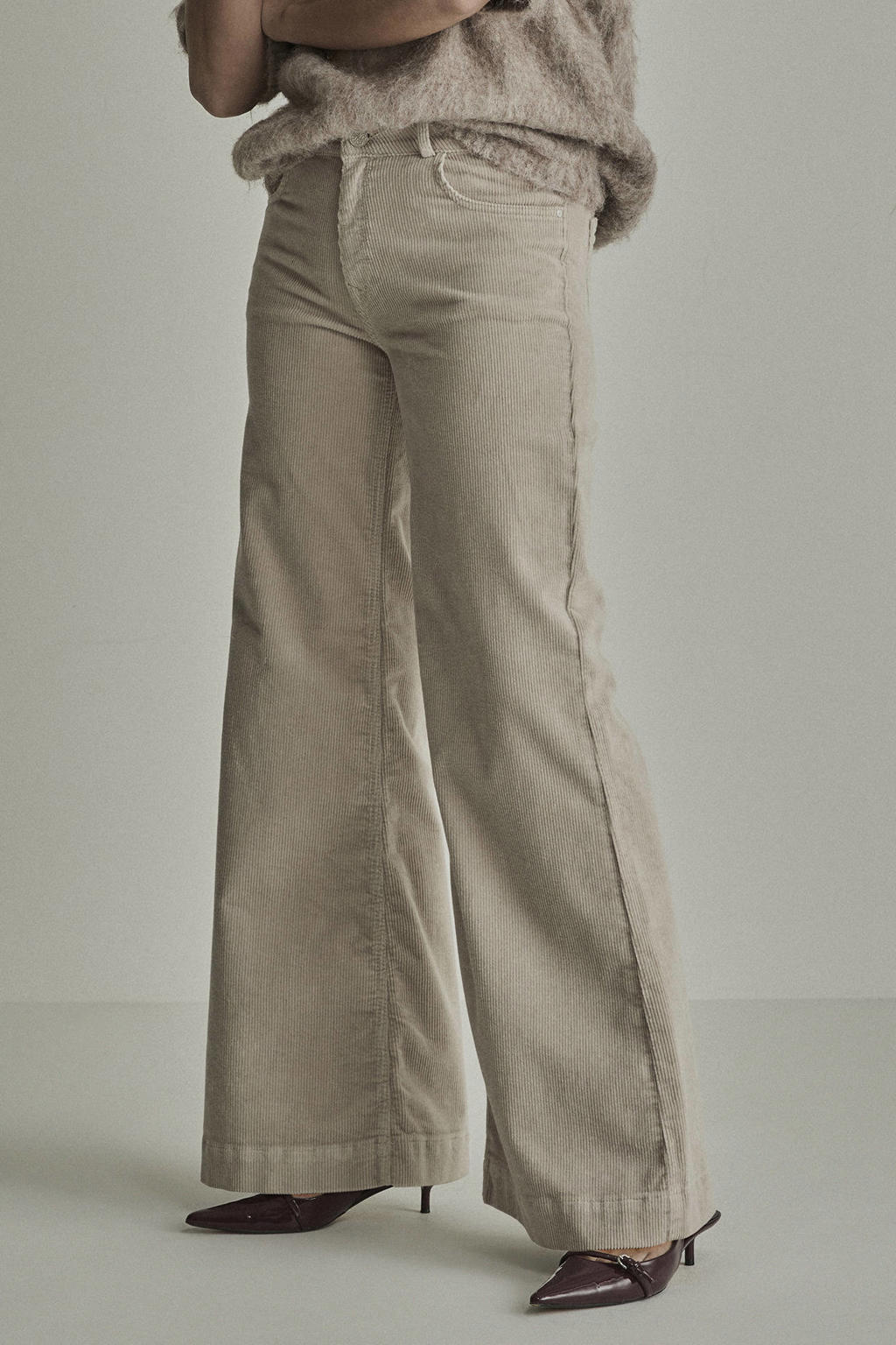 Beige dames Para Mi corduroy wide leg broek met rits- en knoopsluiting en effen