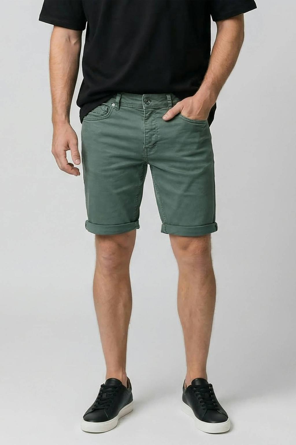 Cars BLACKER denim slim short groen