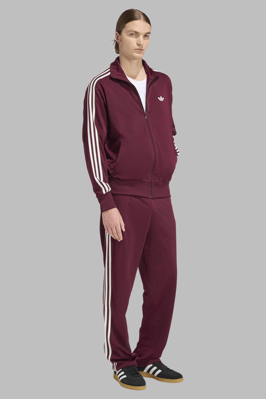 Donkerrood en witte heren adidas Originals Firebird trainingsbroek van polyester met loose fit, elastische tailleband met koord en effen