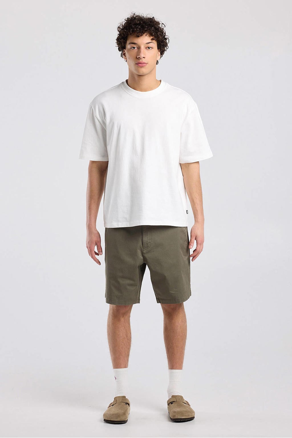 America Today regular chino short groen