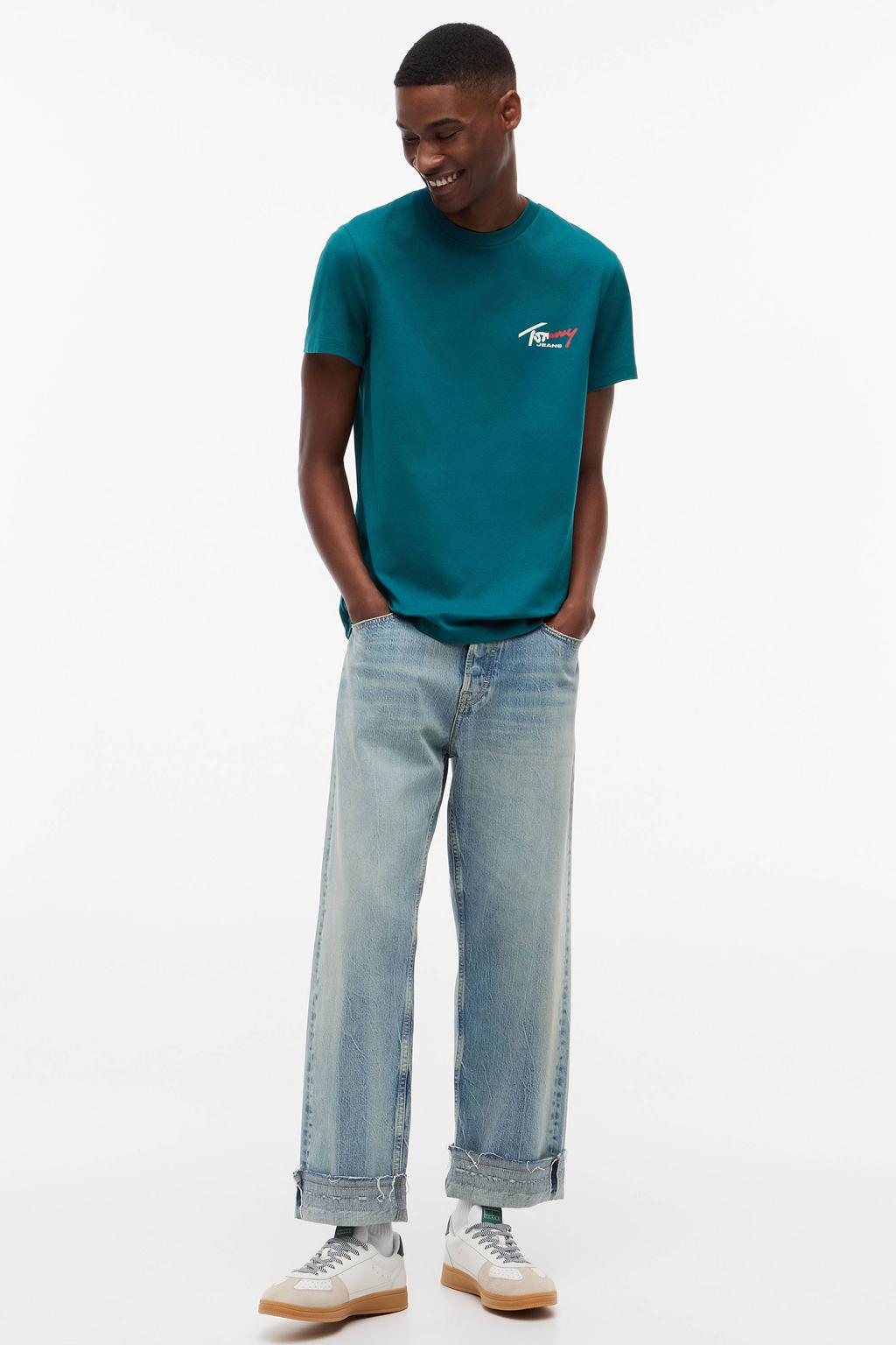 Petrolkleurige heren Tommy Jeans slim T-shirt van katoen met logo dessin, korte mouwen en ronde hals