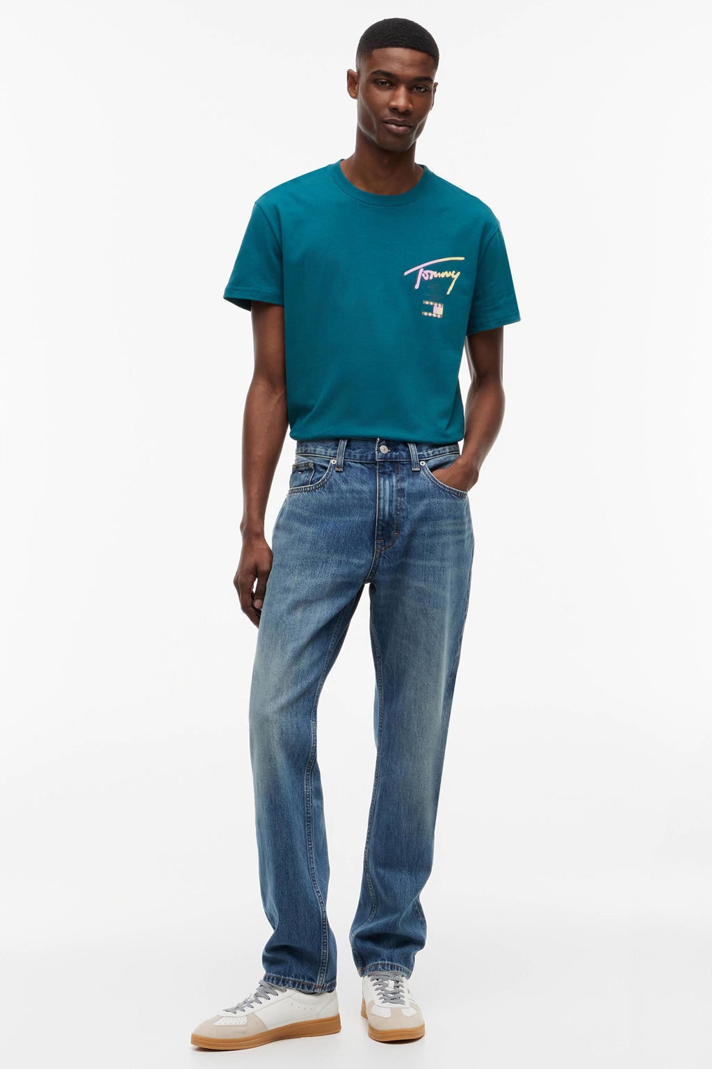 Petrolkleurige heren Tommy Jeans regular T-shirt van katoen met backprint, korte mouwen en ronde hals