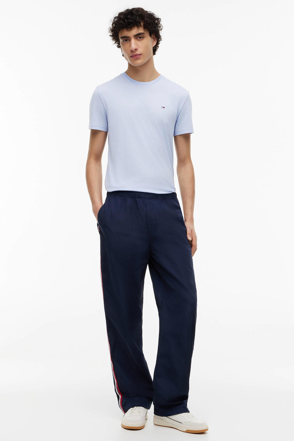 Paarse heren Tommy Jeans slim T-shirt van katoen met melée print, korte mouwen en ronde hals