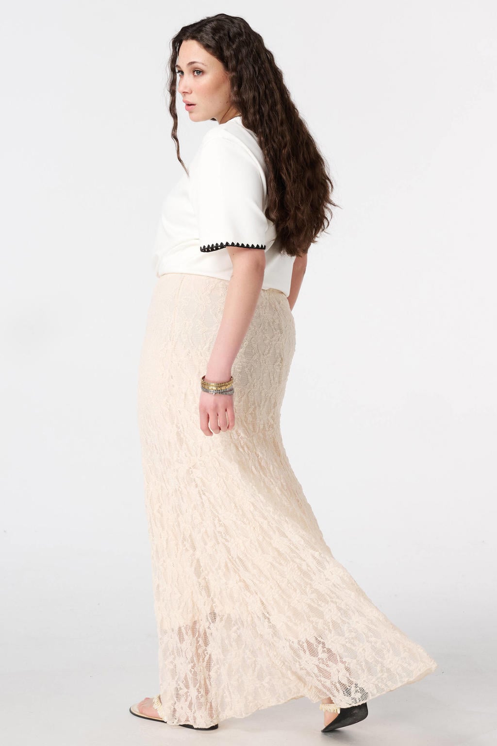 Ecru dames MS Mode kanten midi rok voorzien van elastische tailleband