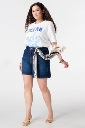 T-shirt wit