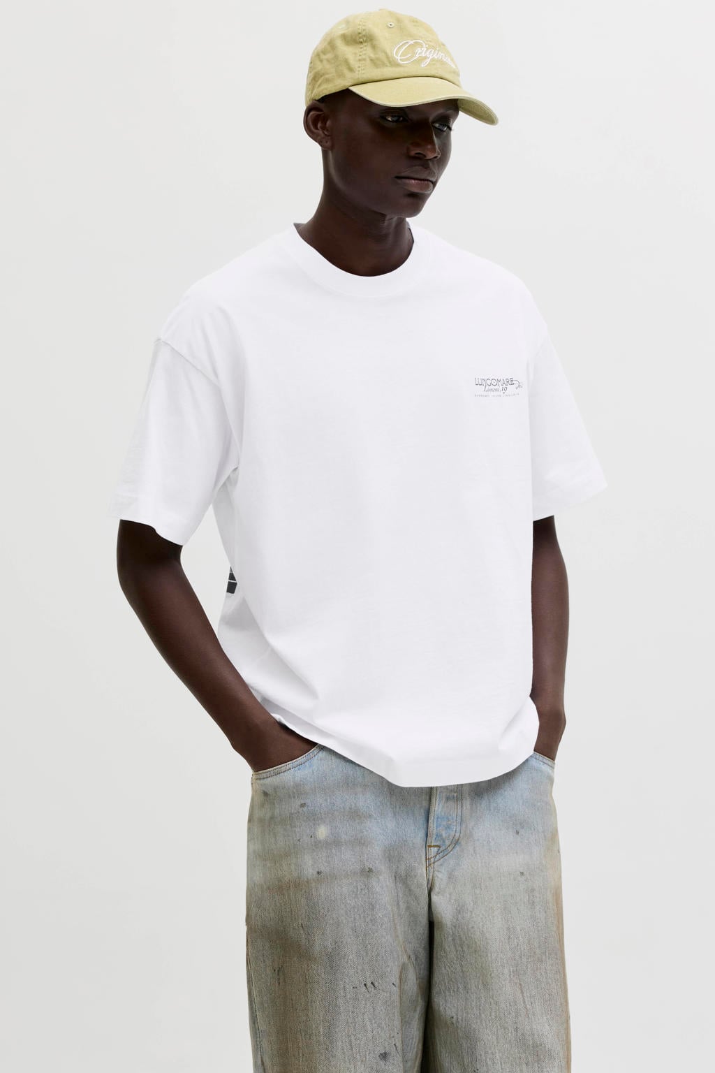 Witte heren JACK & JONES ORIGINALS relaxed T-shirt van katoen met backprint, korte mouwen en ronde hals