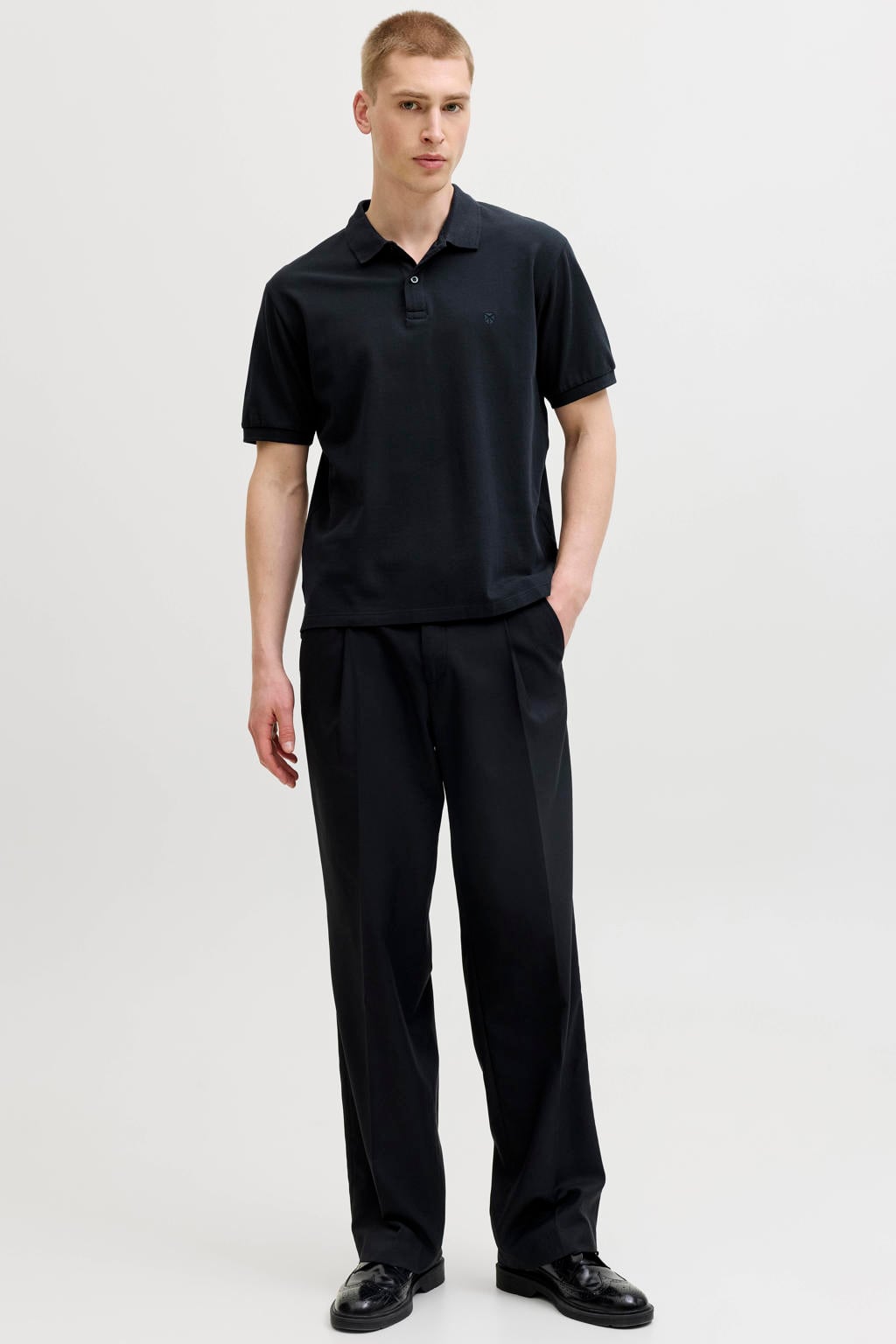 Donkerblauwe heren JACK & JONES PREMIUM regular polo van katoen met effen, korte mouwen, knoopsluiting en pique