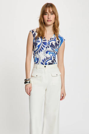 mouwloze top met paisley print ecru