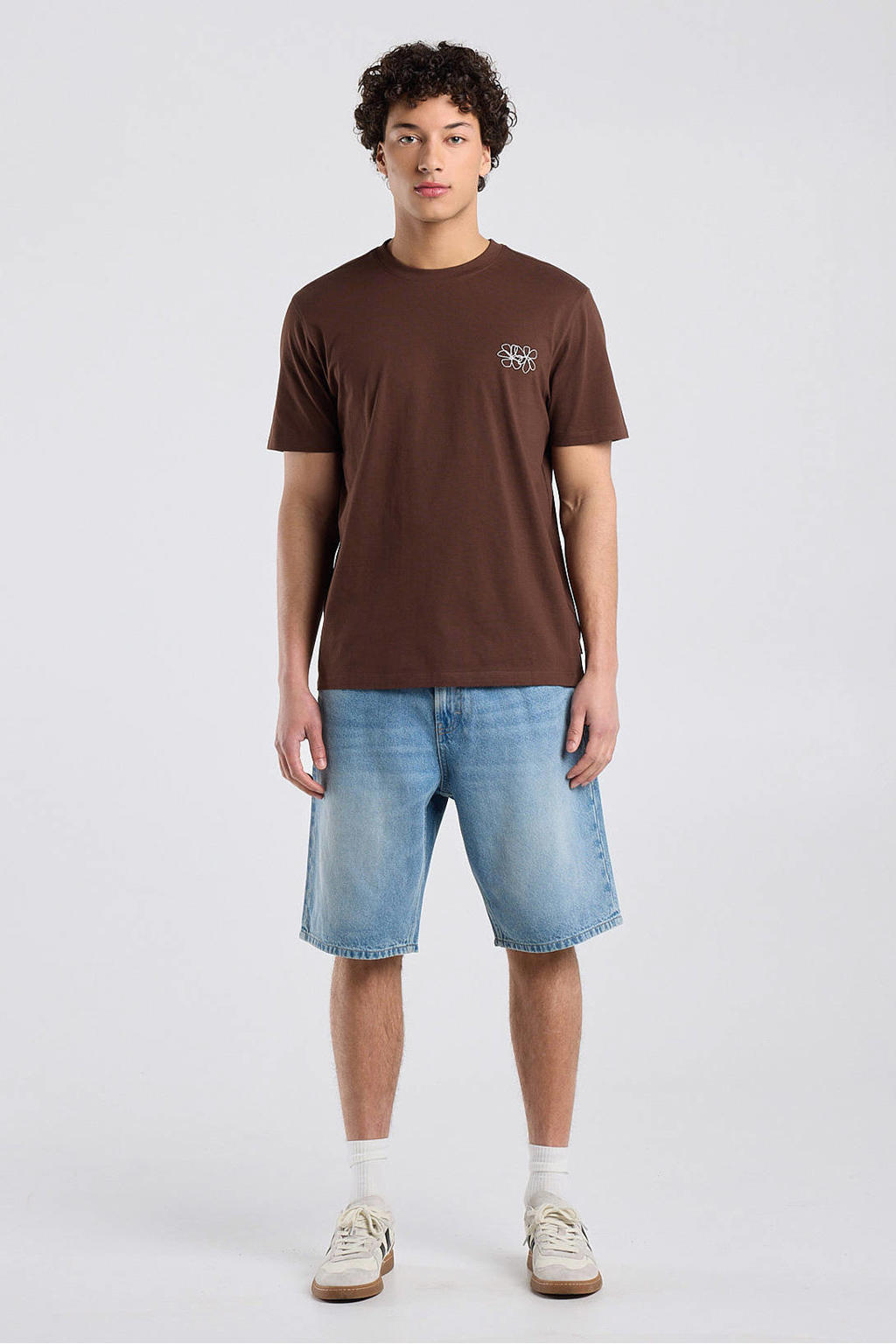 Bruine heren America Today regular T-shirt van katoen met backprint, korte mouwen en ronde hals