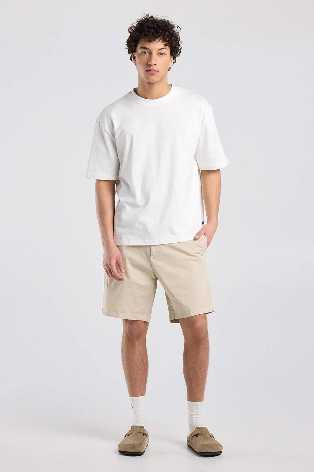 America Today regular chino short beige