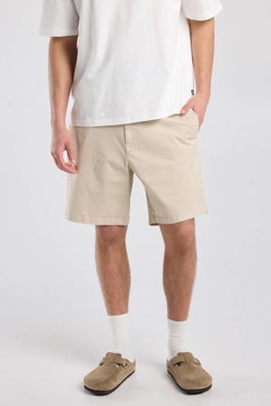 regular chino short wit
