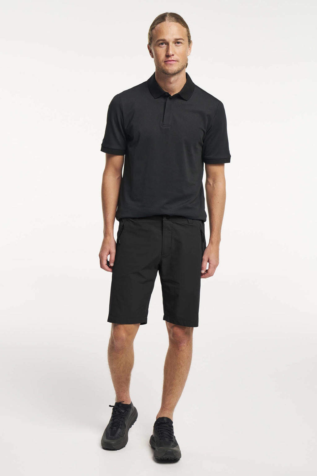 Zwarte heren Tenson TXlite short van polyester met rits- en drukknoopsluiting