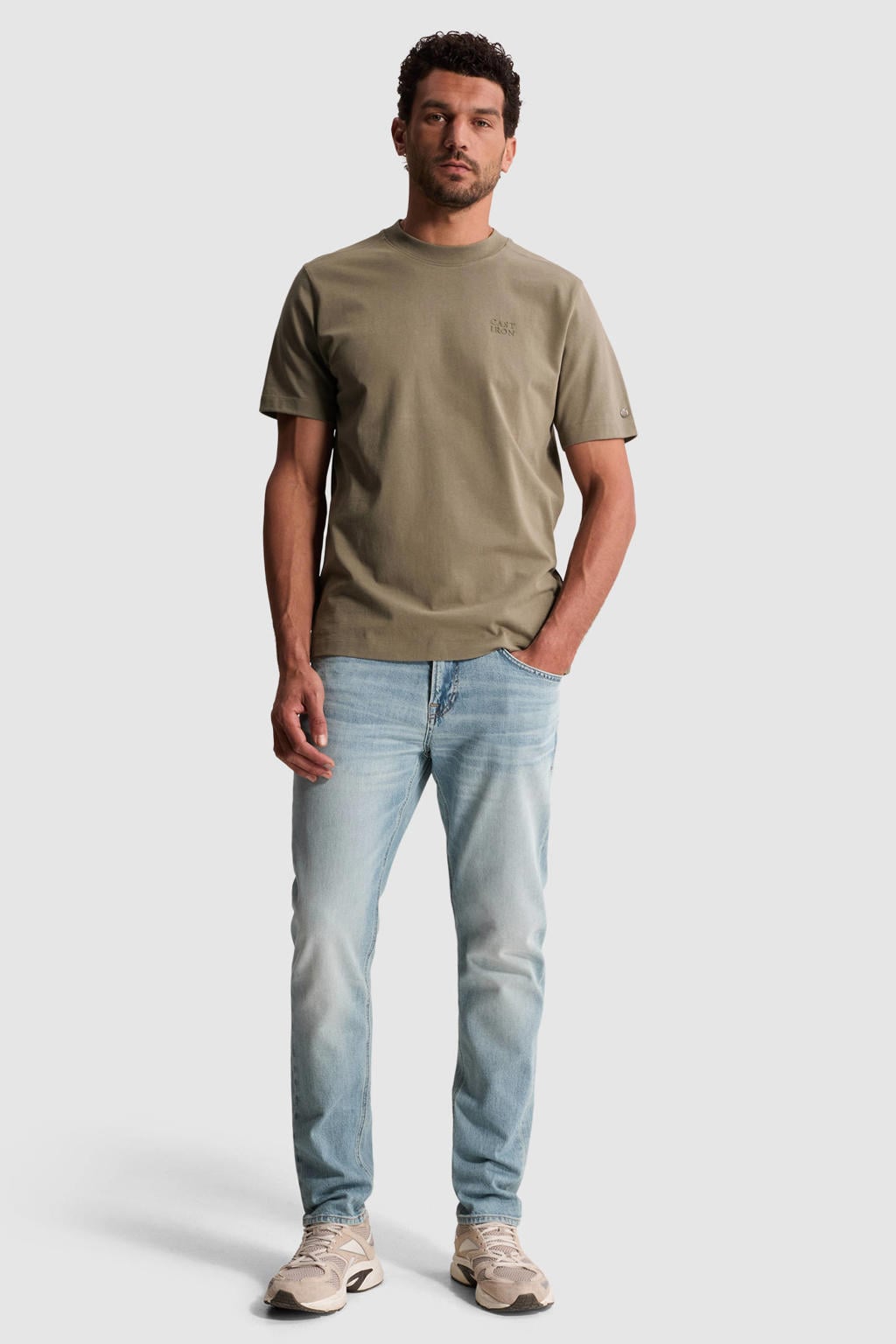 Donkergroene heren Cast Iron regular fit T-shirt van katoen met korte mouwen