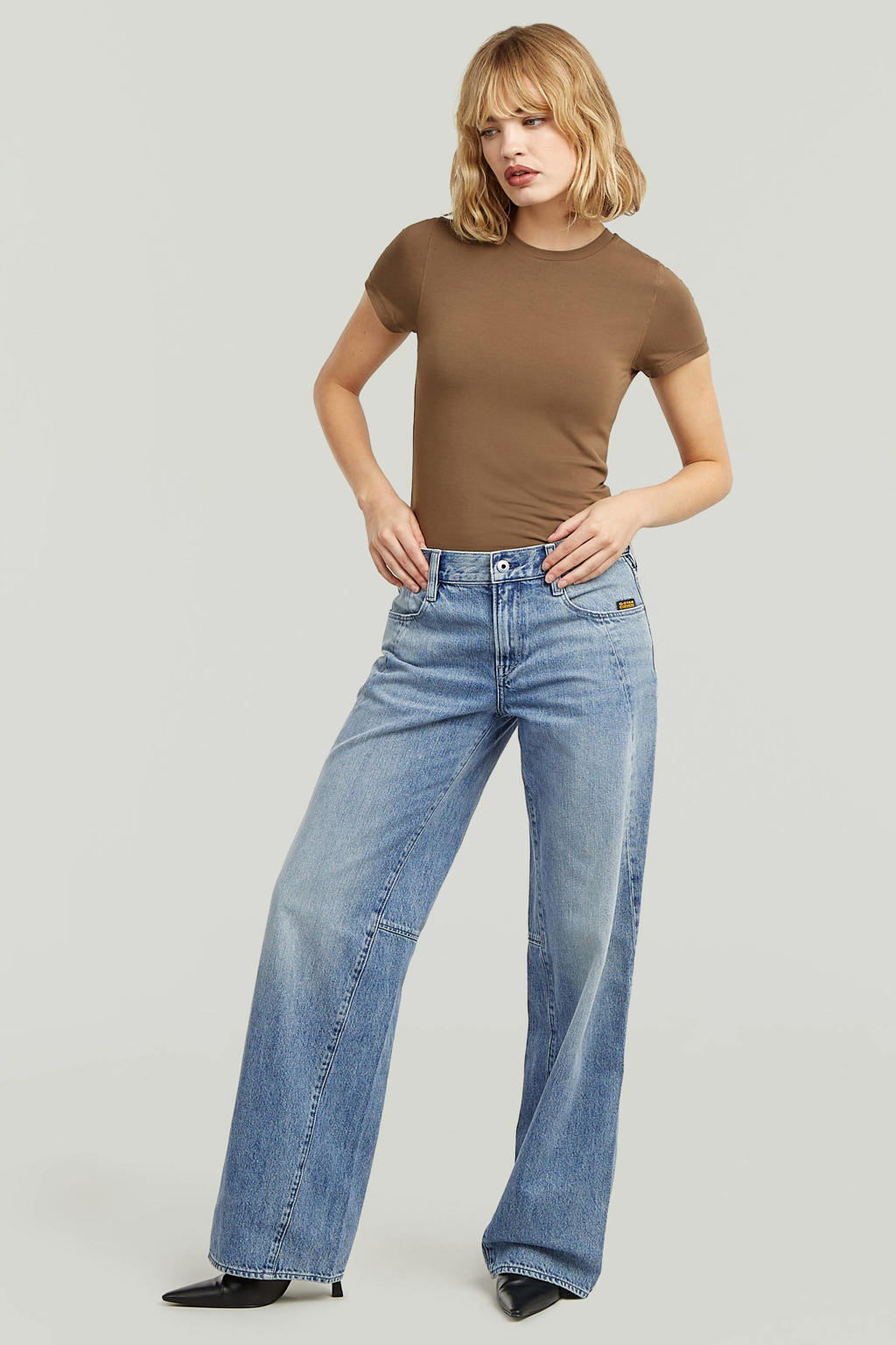 Medium blue denim dames G-STAR low waist loose fit jeans van katoen met rits- en drukknoopsluiting en effen