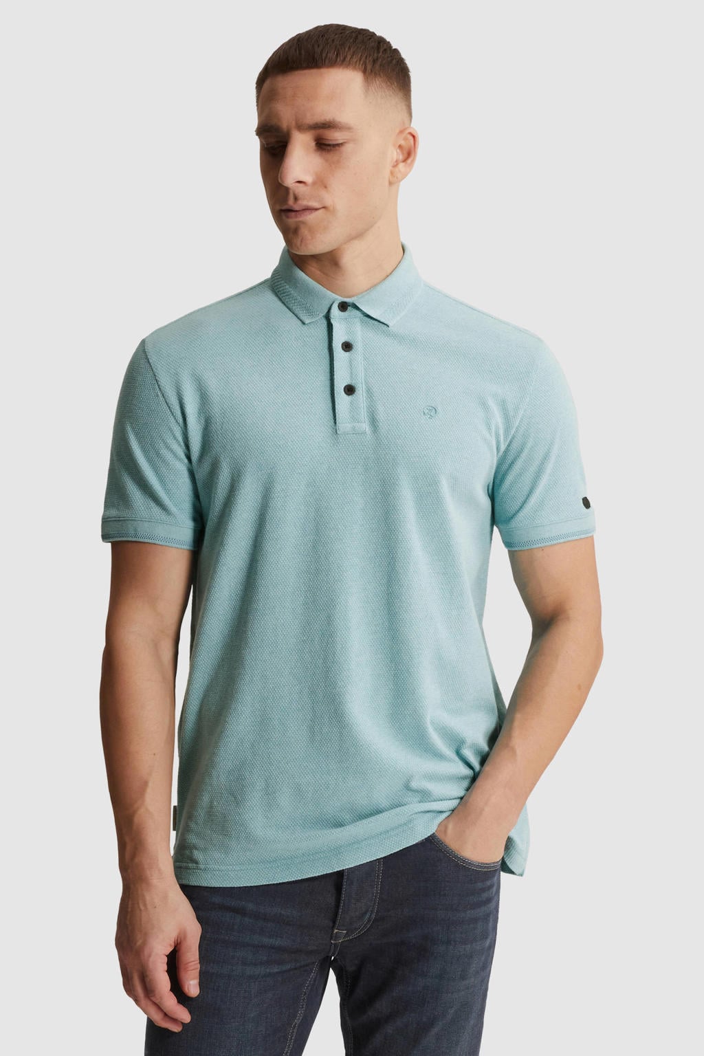 Lichtblauwe heren Cast Iron slim polo gebreid van katoen met effen en korte mouwen