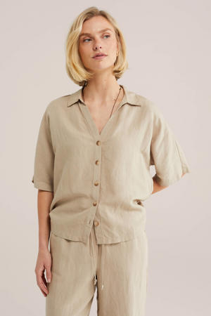 blouse beige