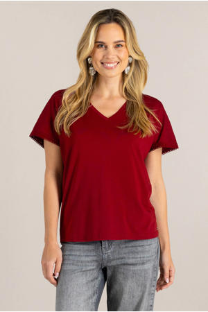 top donkerrood broderie