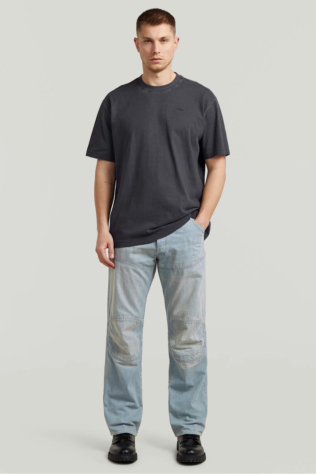 Antraciete heren G-STAR relaxed T-shirt van denim met effen, korte mouwen en ronde hals