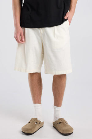 relaxed casual short met linnen ecru