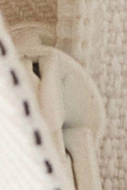 thumbnail: Mango straight regular waist bermuda short met krijtstreep ecru