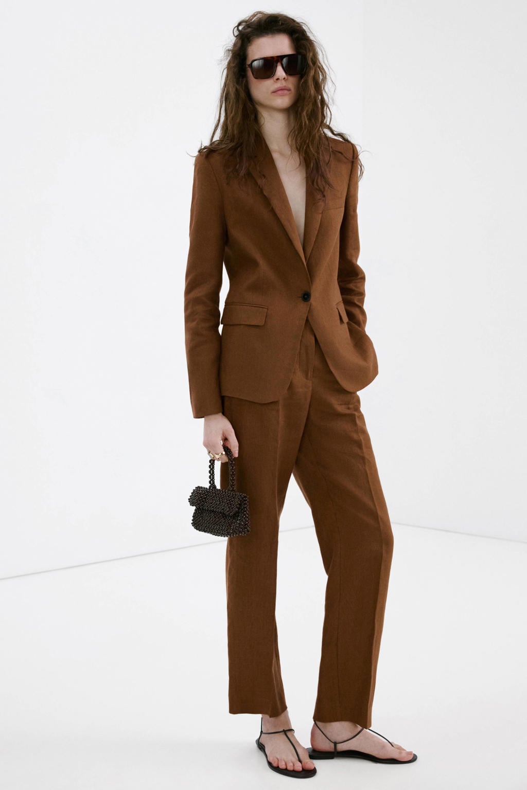 Bruine dames Mango getailleerde blazer van linnen met effen, lange mouwen, reverskraag, knoopsluiting en split