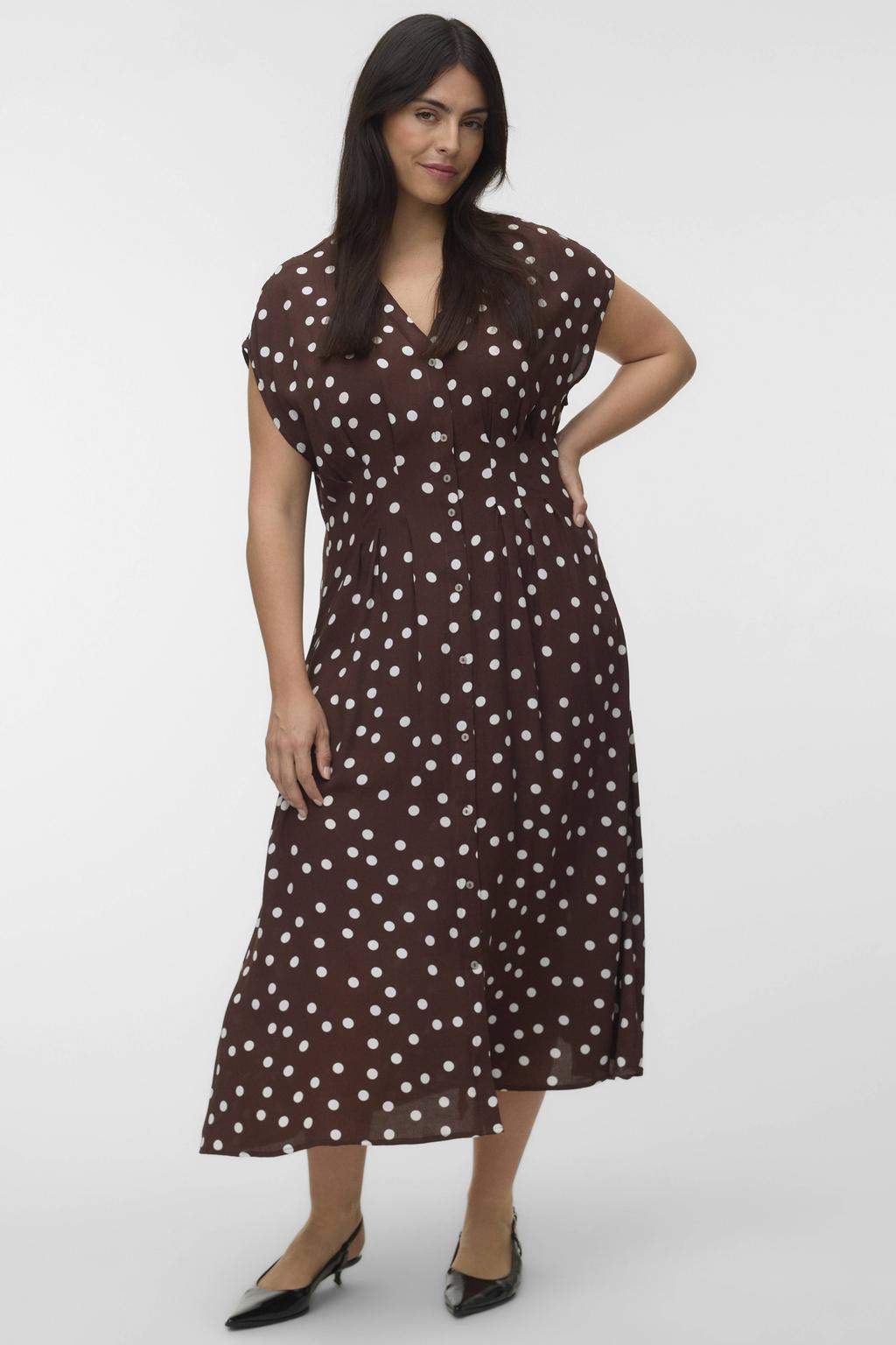VERO MODA CURVE midi jurk Plus Size met stippen - bruin