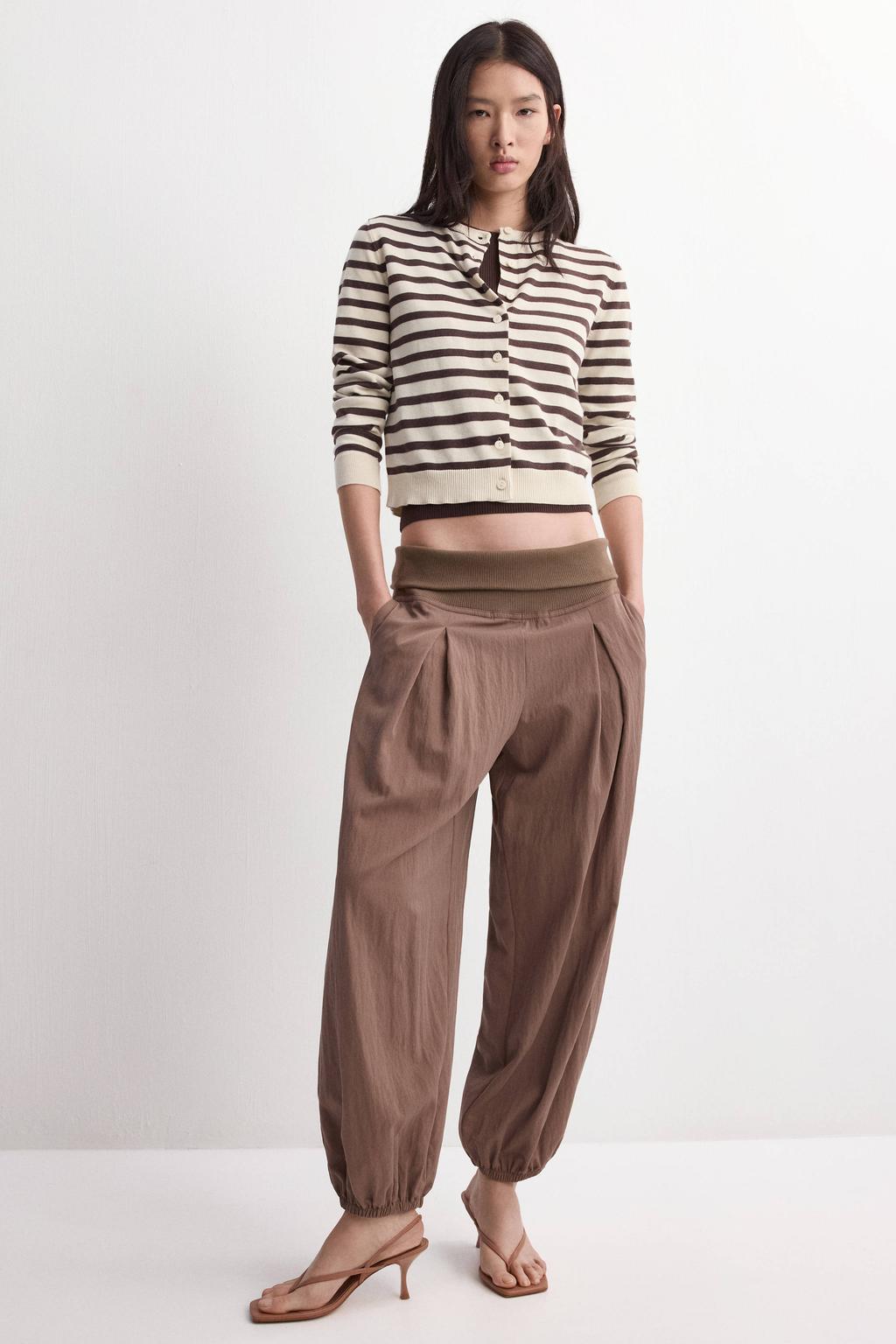 Bruin en beige dames Mango gestreept gebreid vest met lange mouwen, ronde hals en knoopsluiting