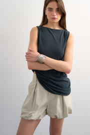 thumbnail: TOPSHOP straight regular waist cargo short ecru