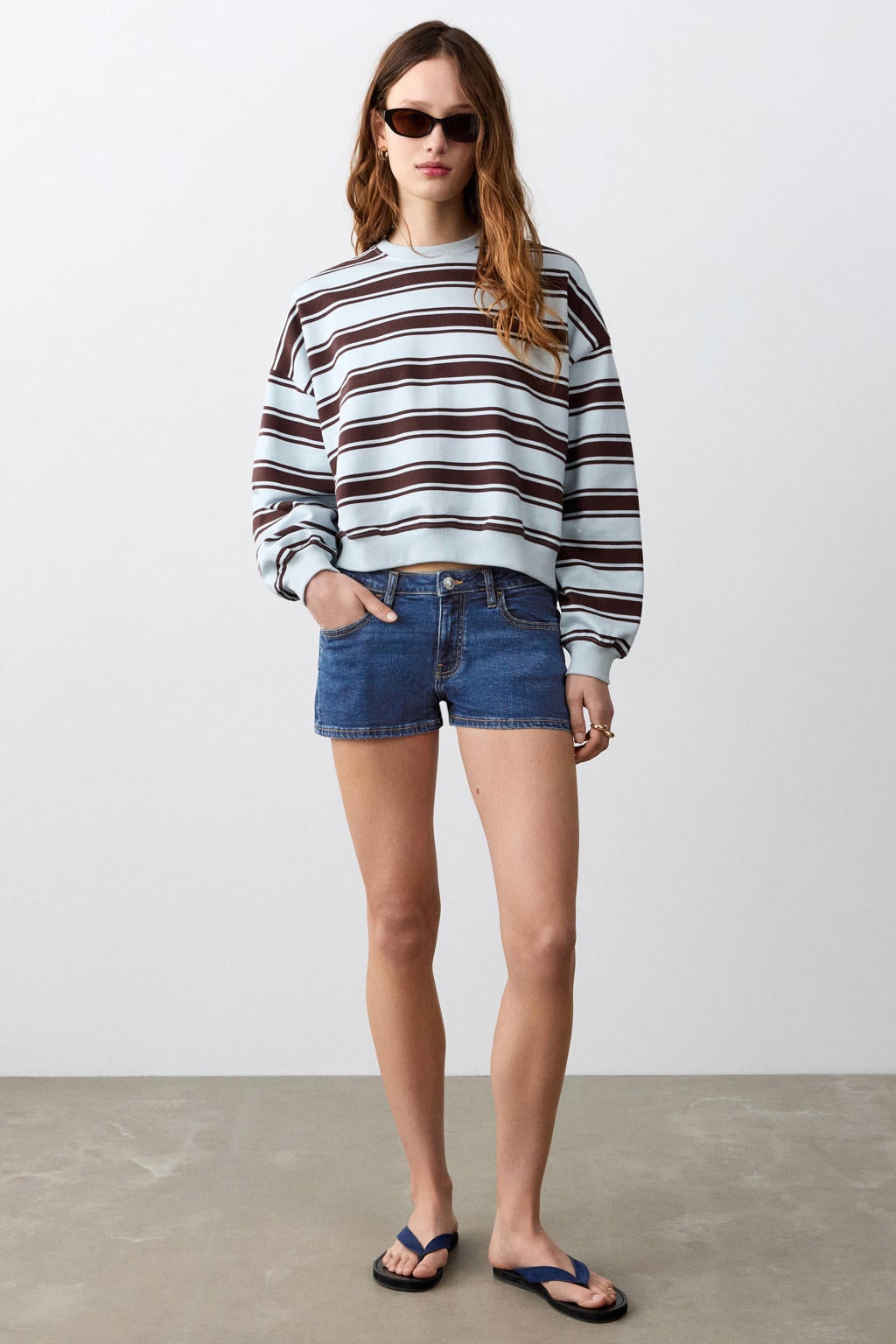 Medium blue denim meisjes MANGO TEEN short van denim met rits- en knoopsluiting en effen