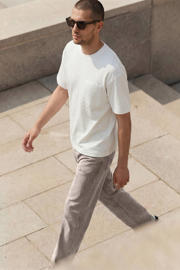 thumbnail: Shoeby Studio regular T-shirt wit
